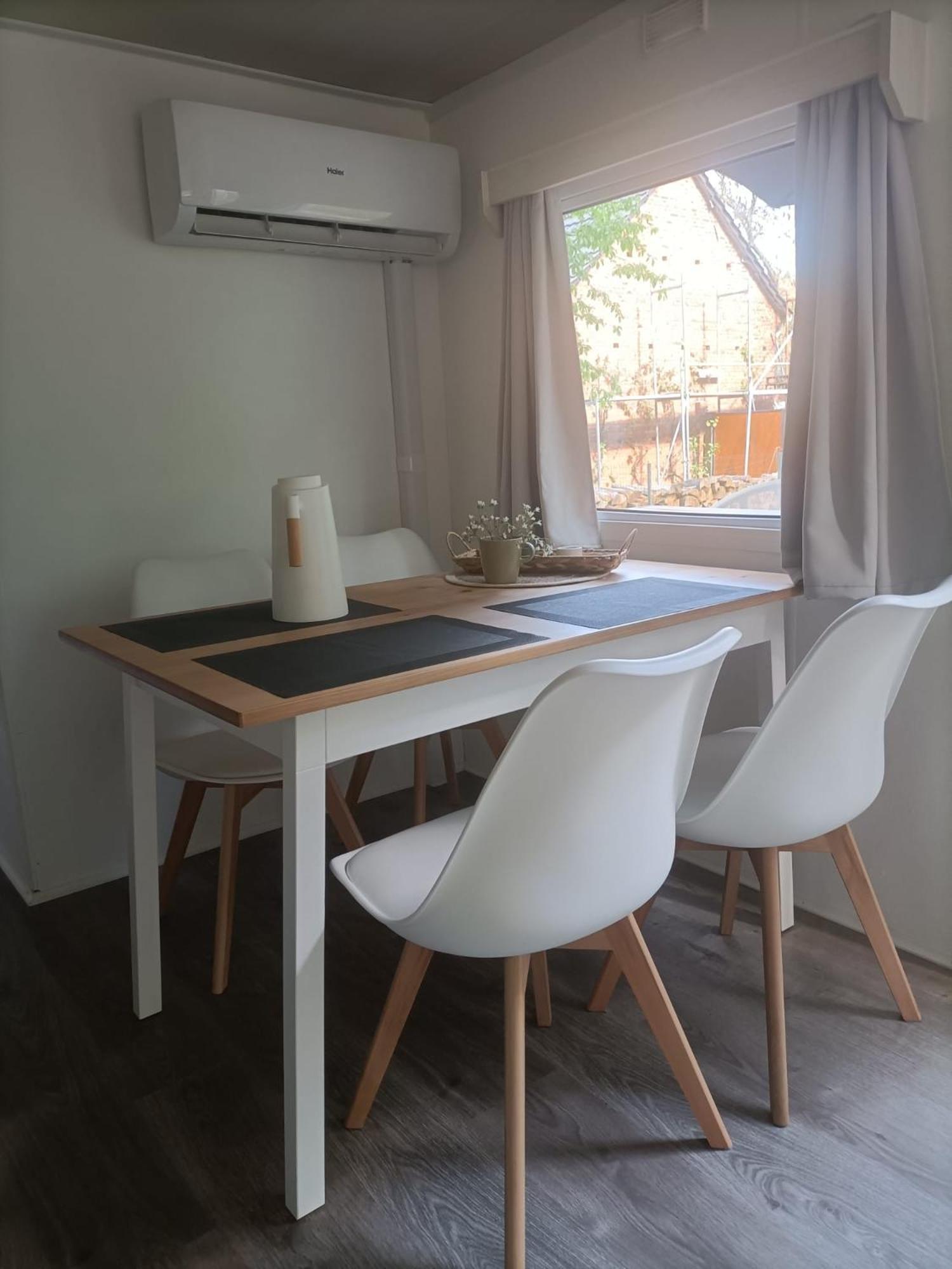 Hotel Tinyhaus Idyllisch Am Waldesrand Cottbus Esterno foto