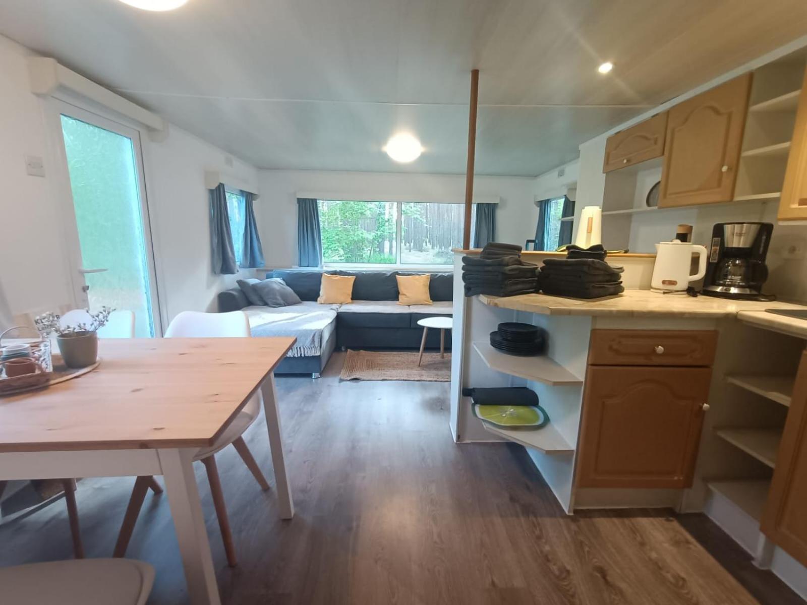 Hotel Tinyhaus Idyllisch Am Waldesrand Cottbus Esterno foto