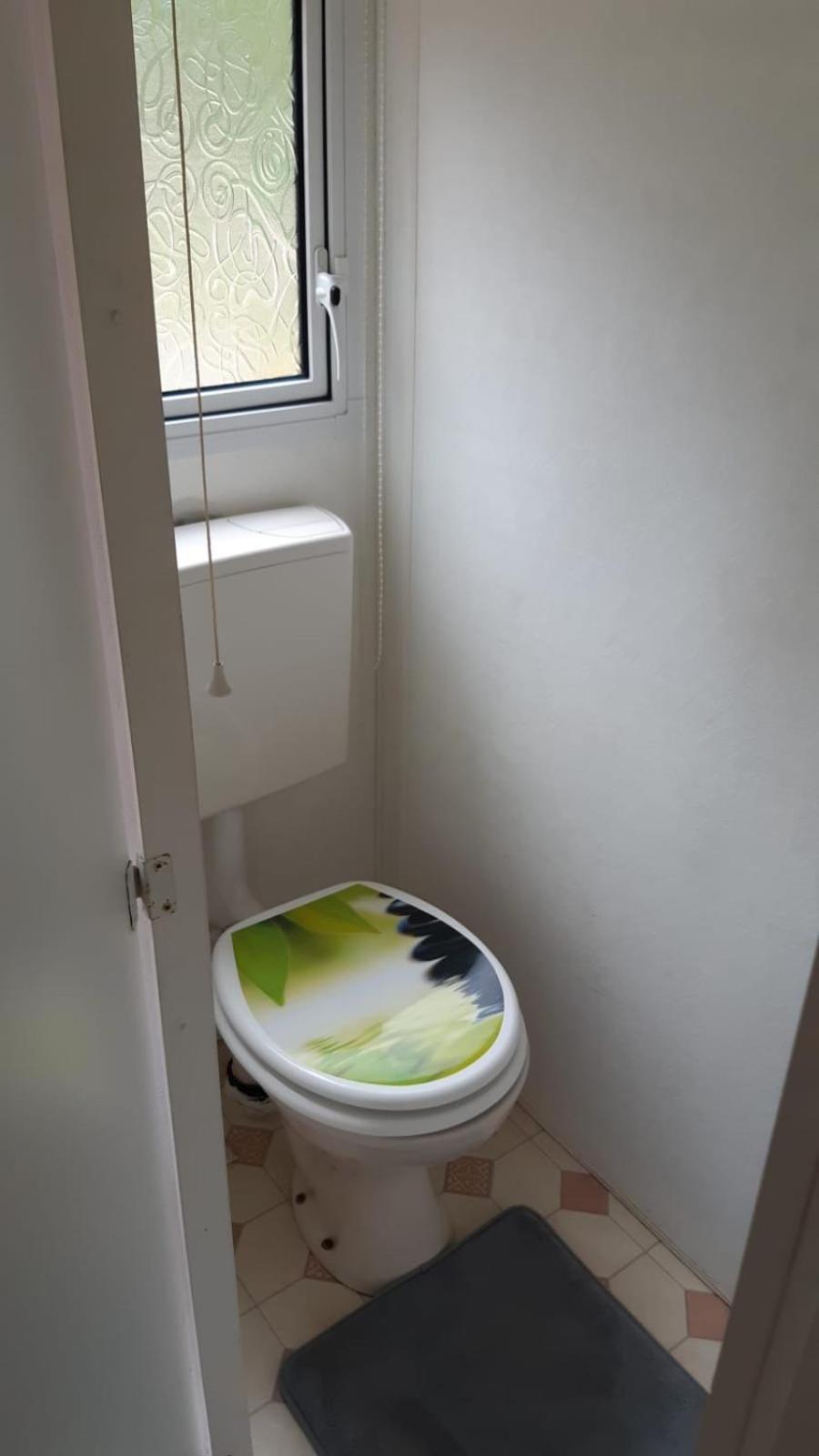 Hotel Tinyhaus Idyllisch Am Waldesrand Cottbus Esterno foto