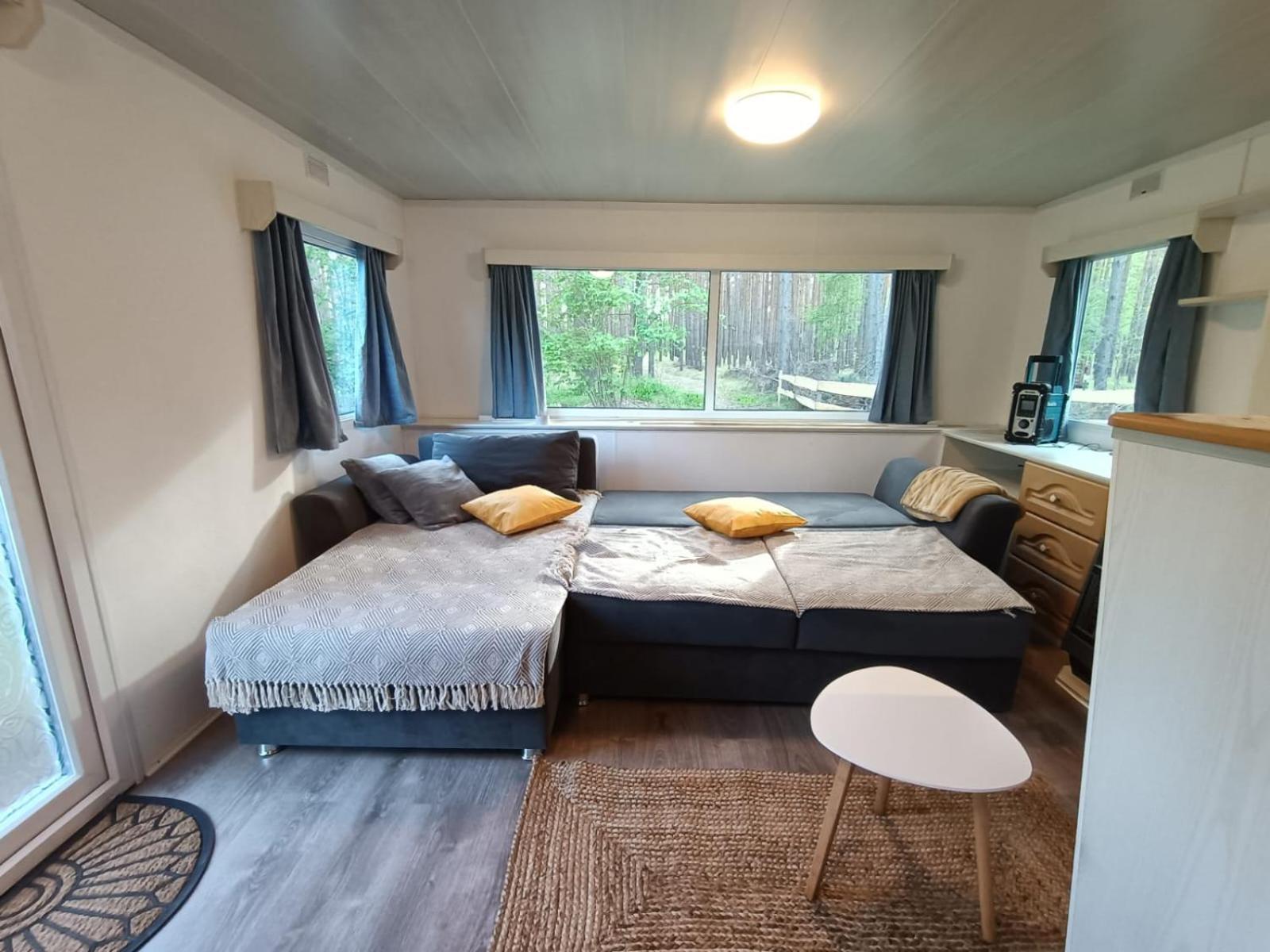 Hotel Tinyhaus Idyllisch Am Waldesrand Cottbus Esterno foto